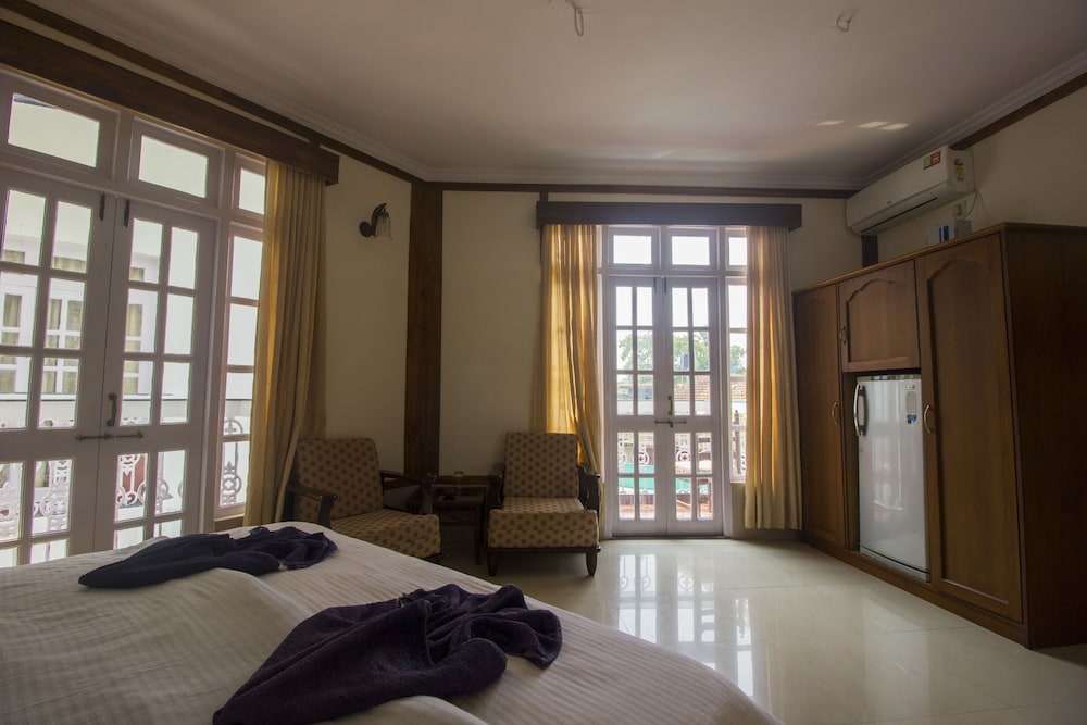 The Sunset Beach Resort 16/34