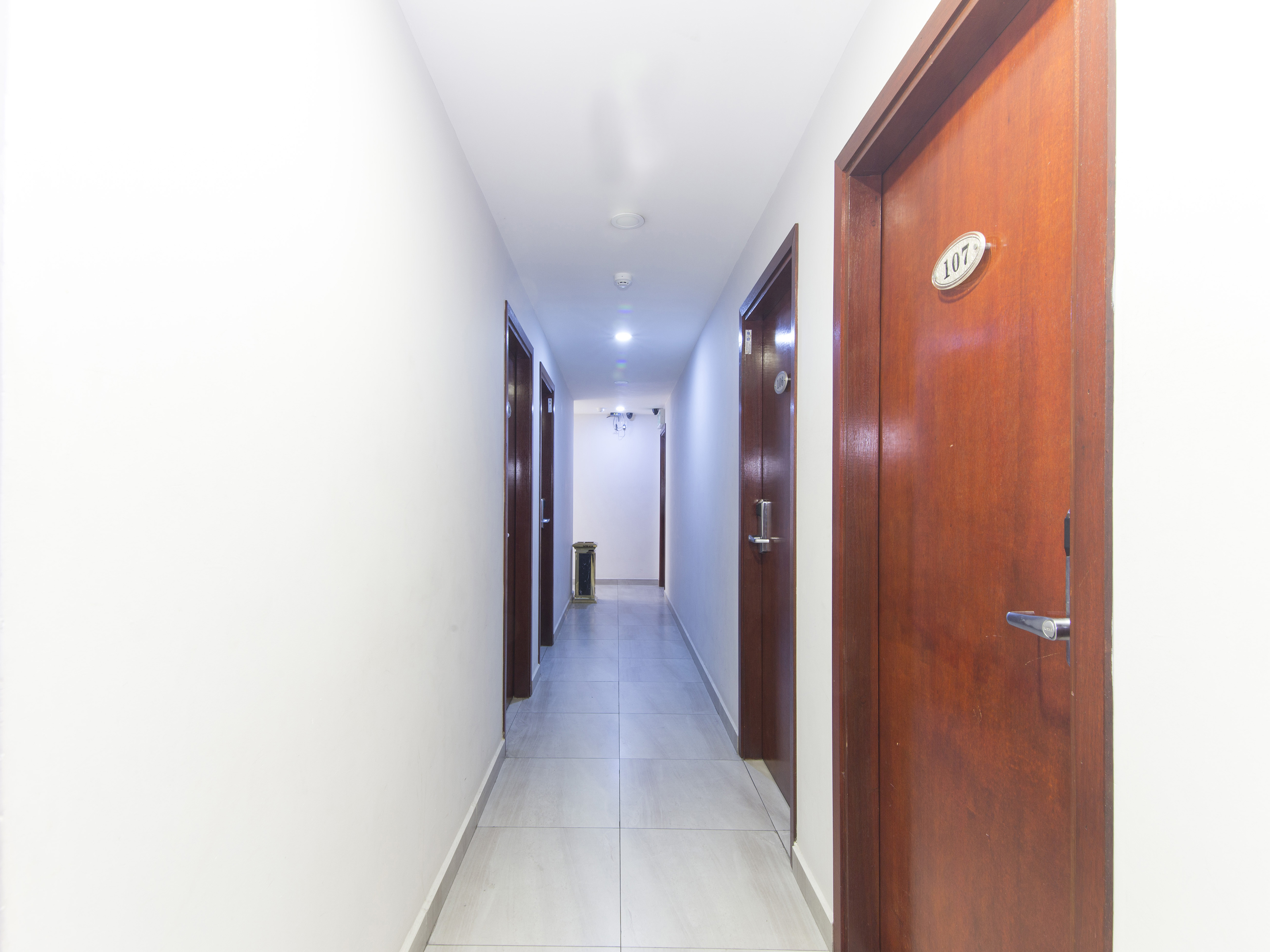 OYO 340 Comfort Hotel 30/41