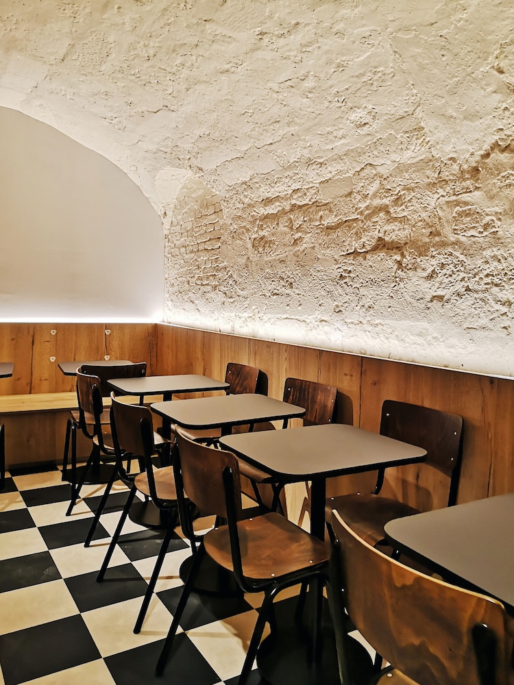 Ibis styles Paris Gare de l'Est Magenta 58/70