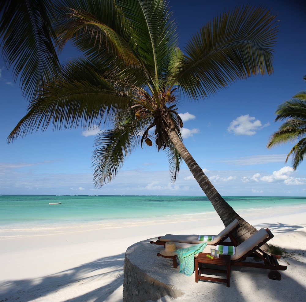 Sultan Sands Island Resort & Spa 63/69