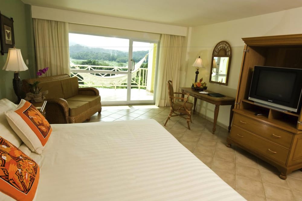 Gamboa Rainforest Reserve Hotel 17/67