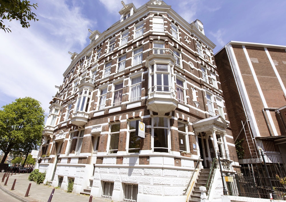 Quentin Canal House in AMSTERDAM