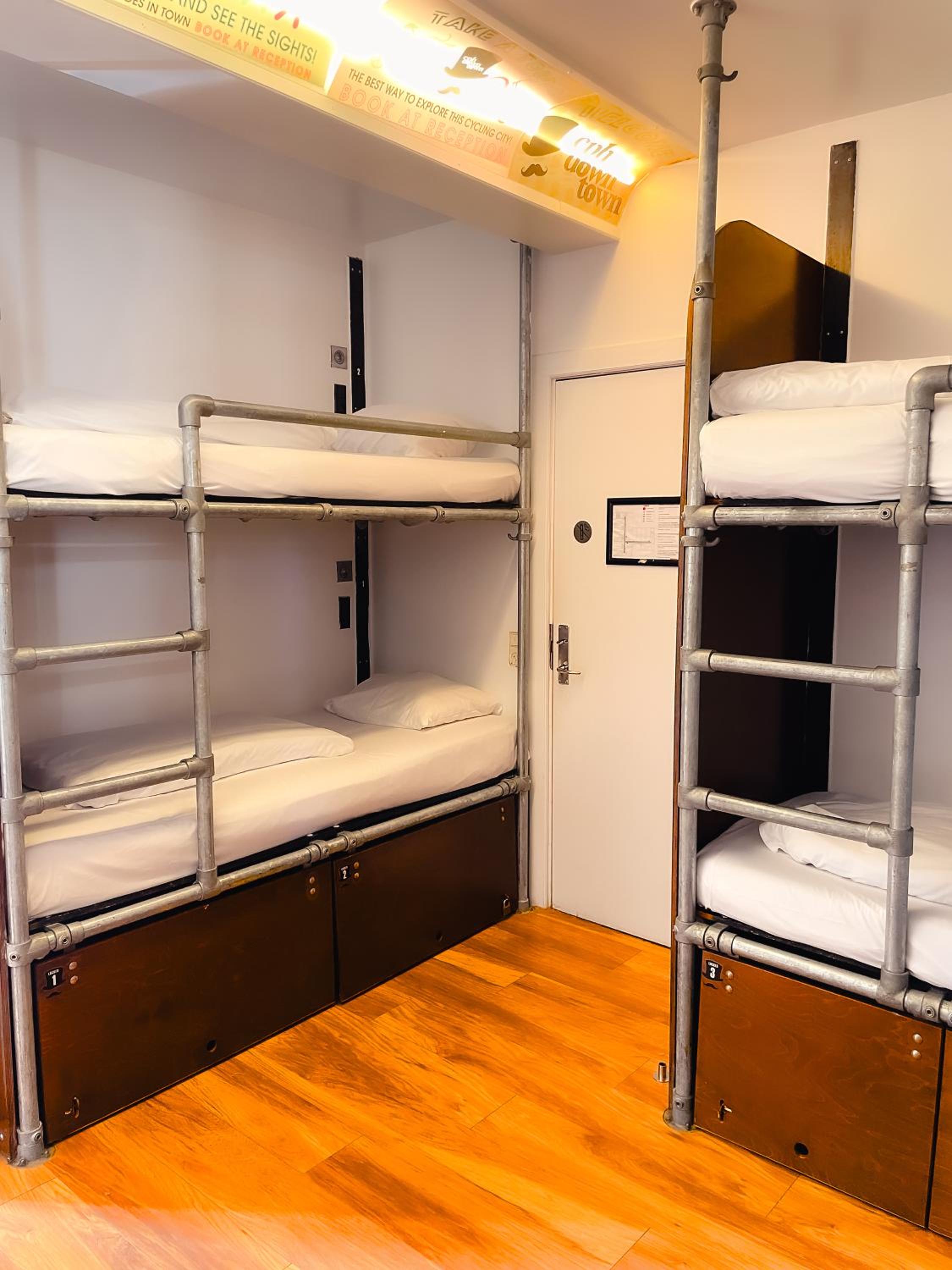 Mixed Dorm, 10 Beds