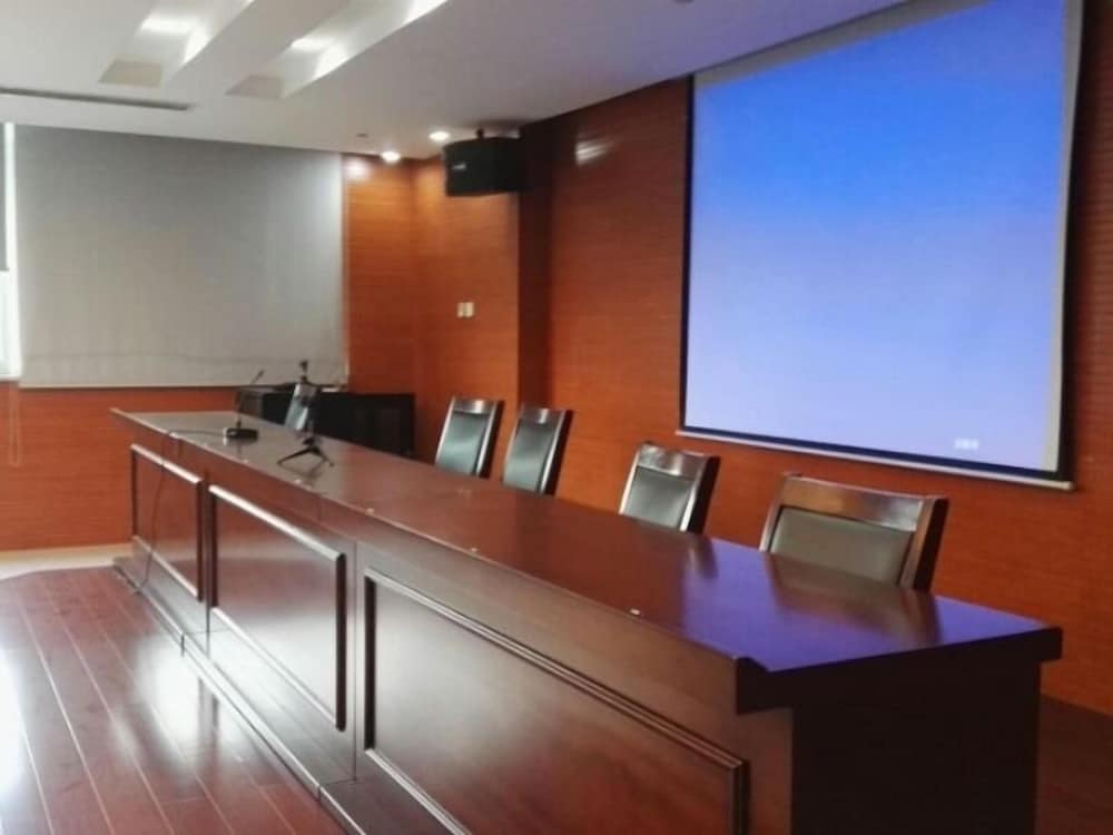 Greentree Inn Suzhou Taiping Town High-Speed North Station Express Hotel 26/31