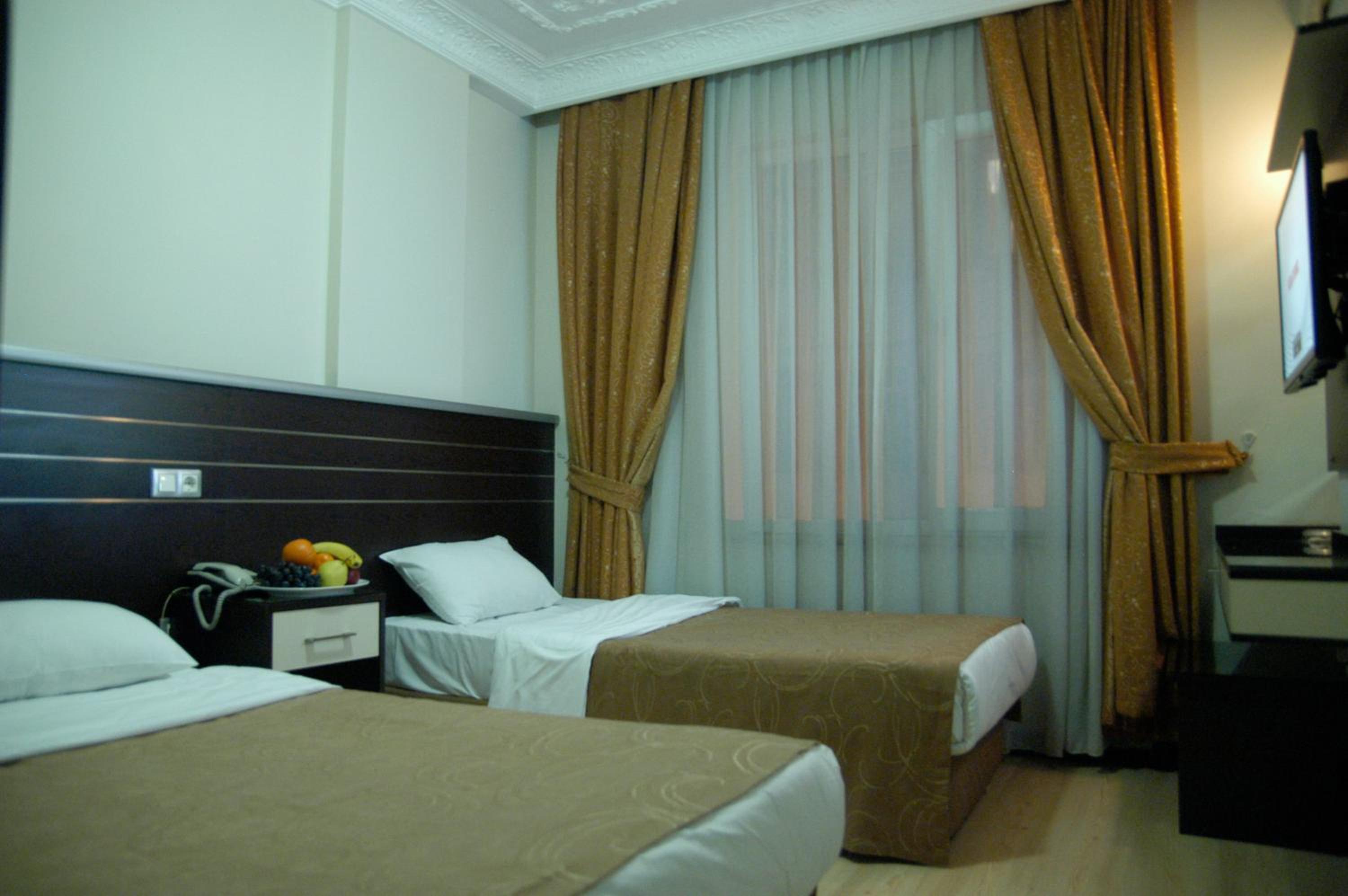 Merdan Hotel 9/48