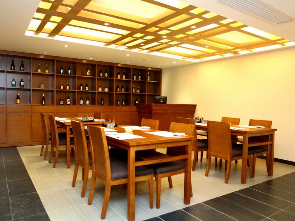 Yuwa Hotel 35/47