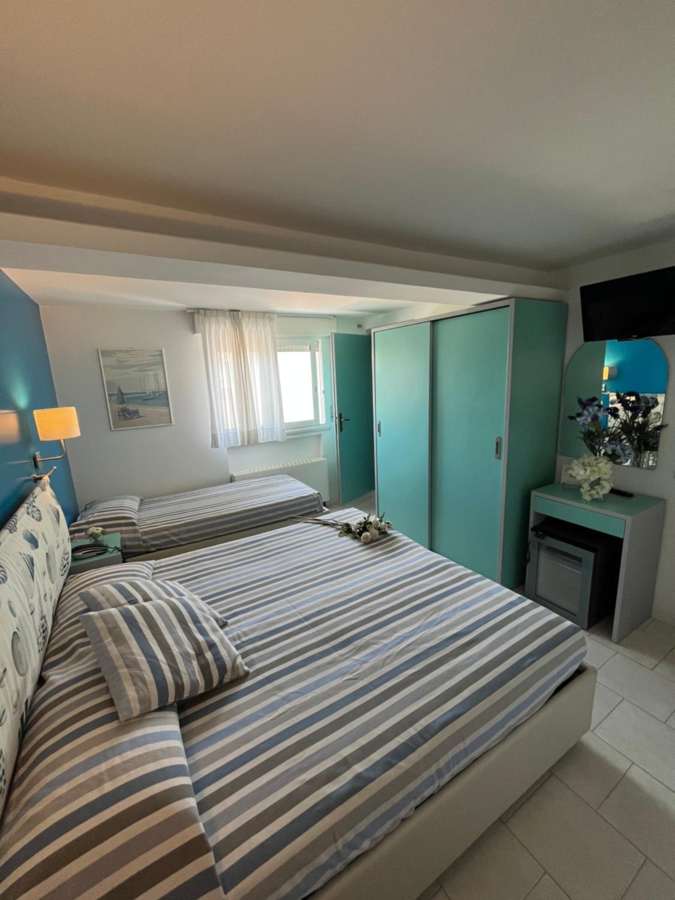 Hotel Mon Pays 15/50