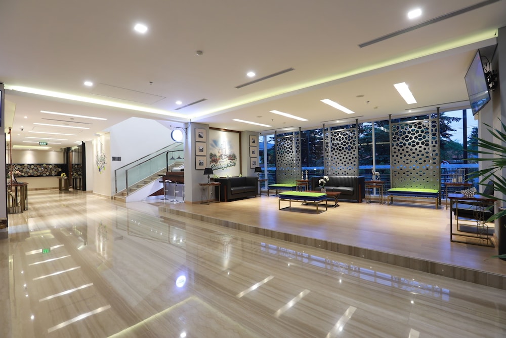 Primebiz Hotel Surabaya 8/74
