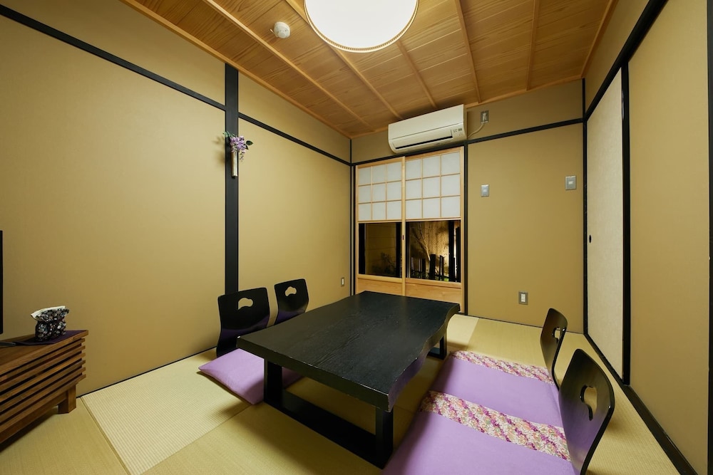 Rinn Gion Yasaka South Kikyo 14/75