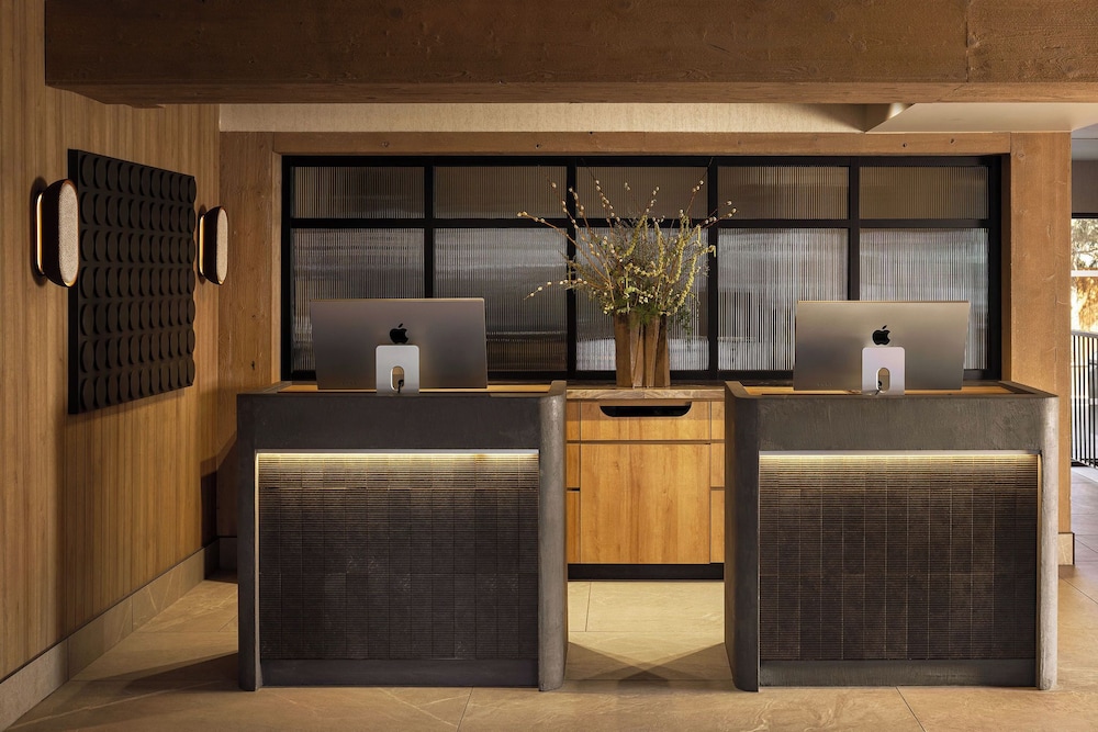 The Kenrick Hotel 6/49