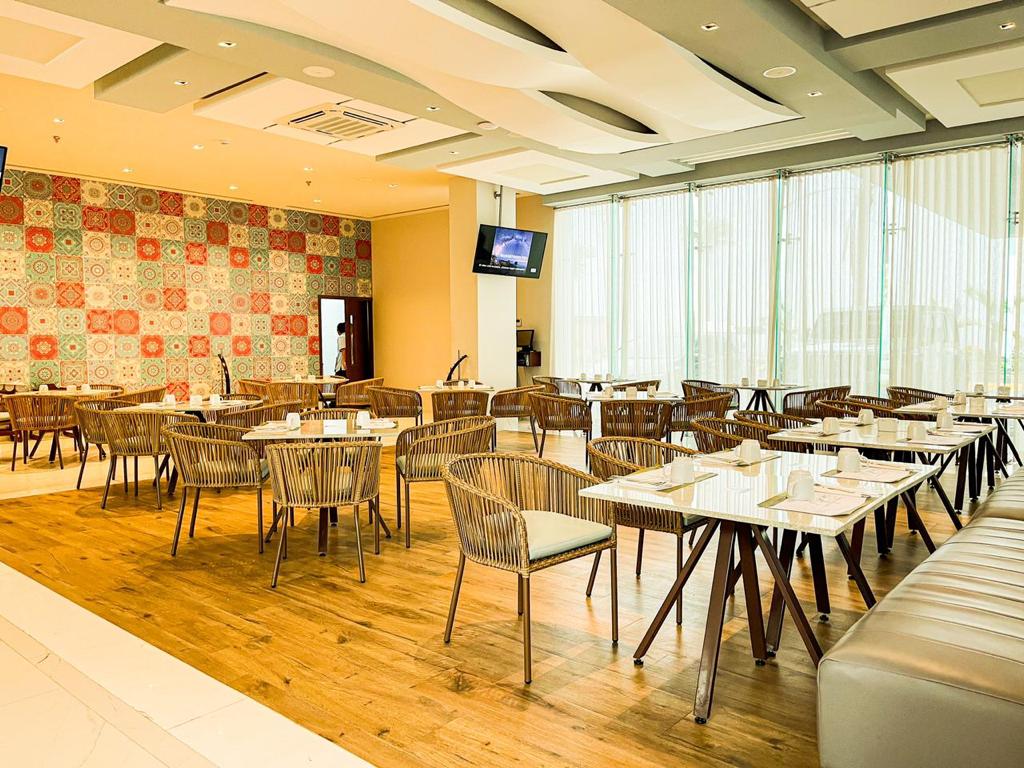 Varali Grand Hotel 23/33