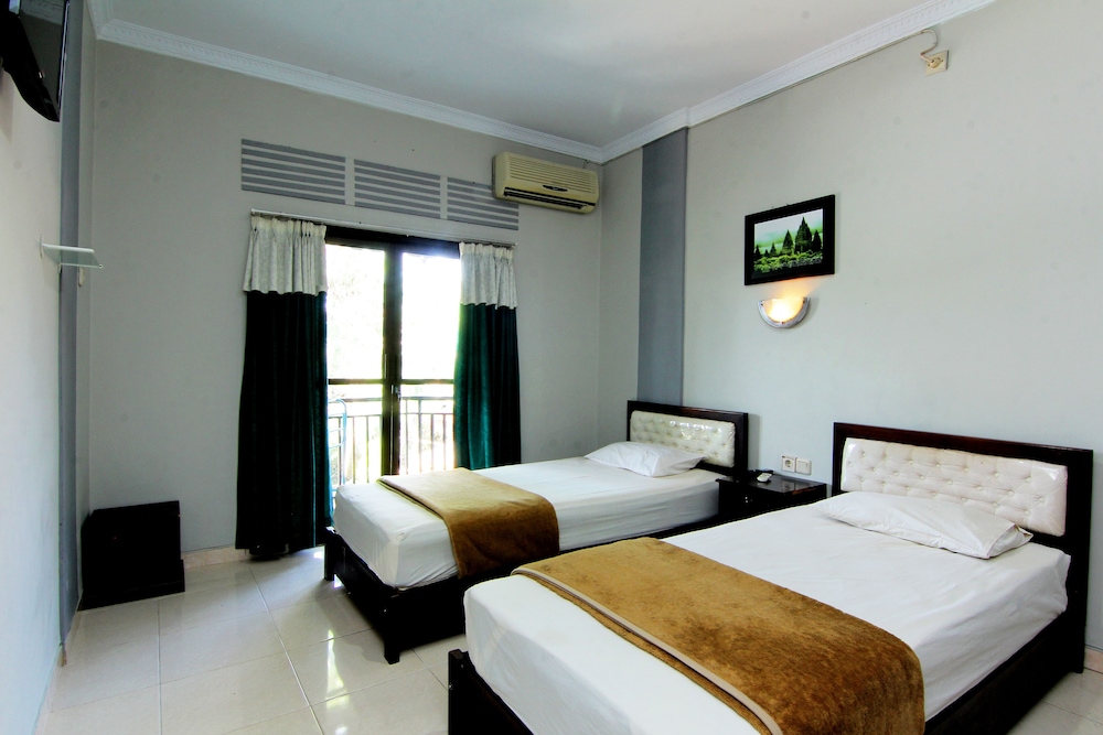 Hotel Bugis Asri 8/28