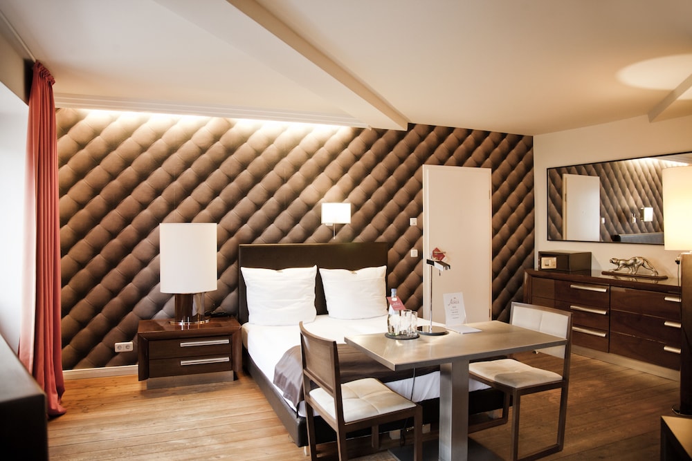 Hotel Adele 36/69