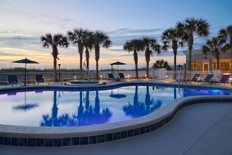 Courtyard By Marriott Jacksonville Beach Oceanfront 28/48