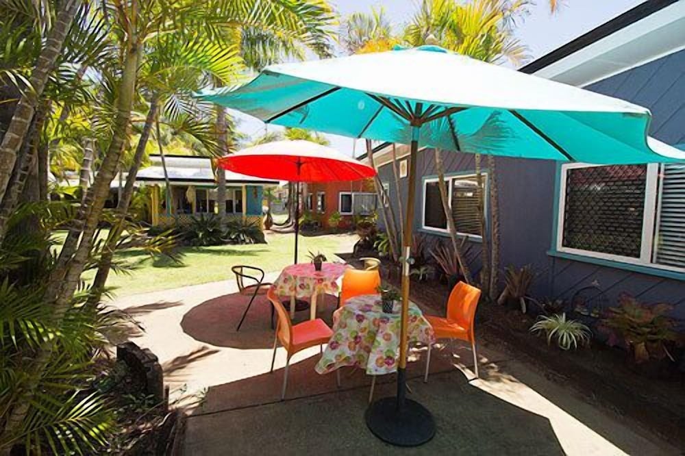 Bargara Gardens Motel And Holiday Villas 41/44