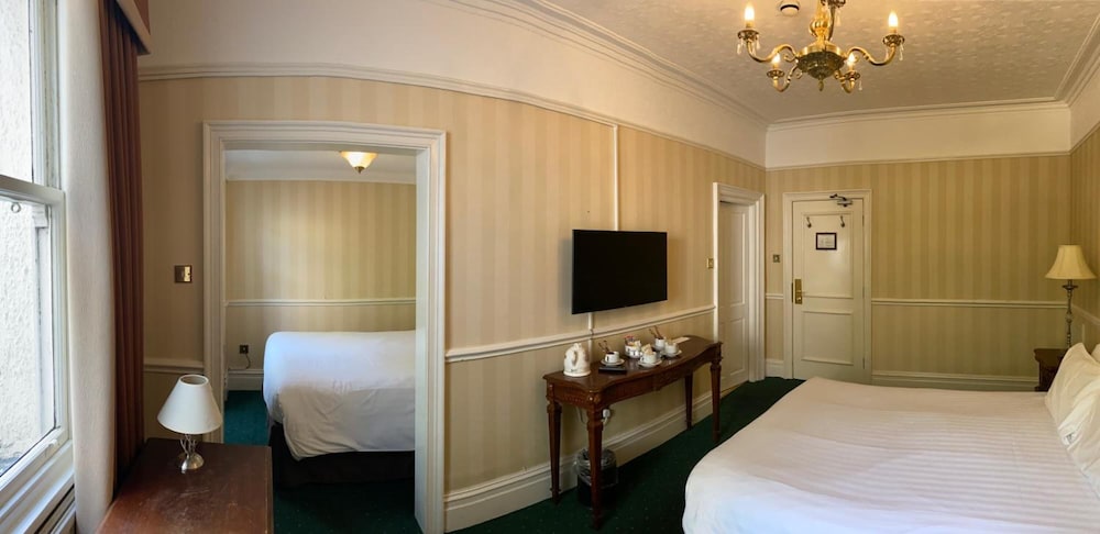 Brook Hall Hotel 11/66