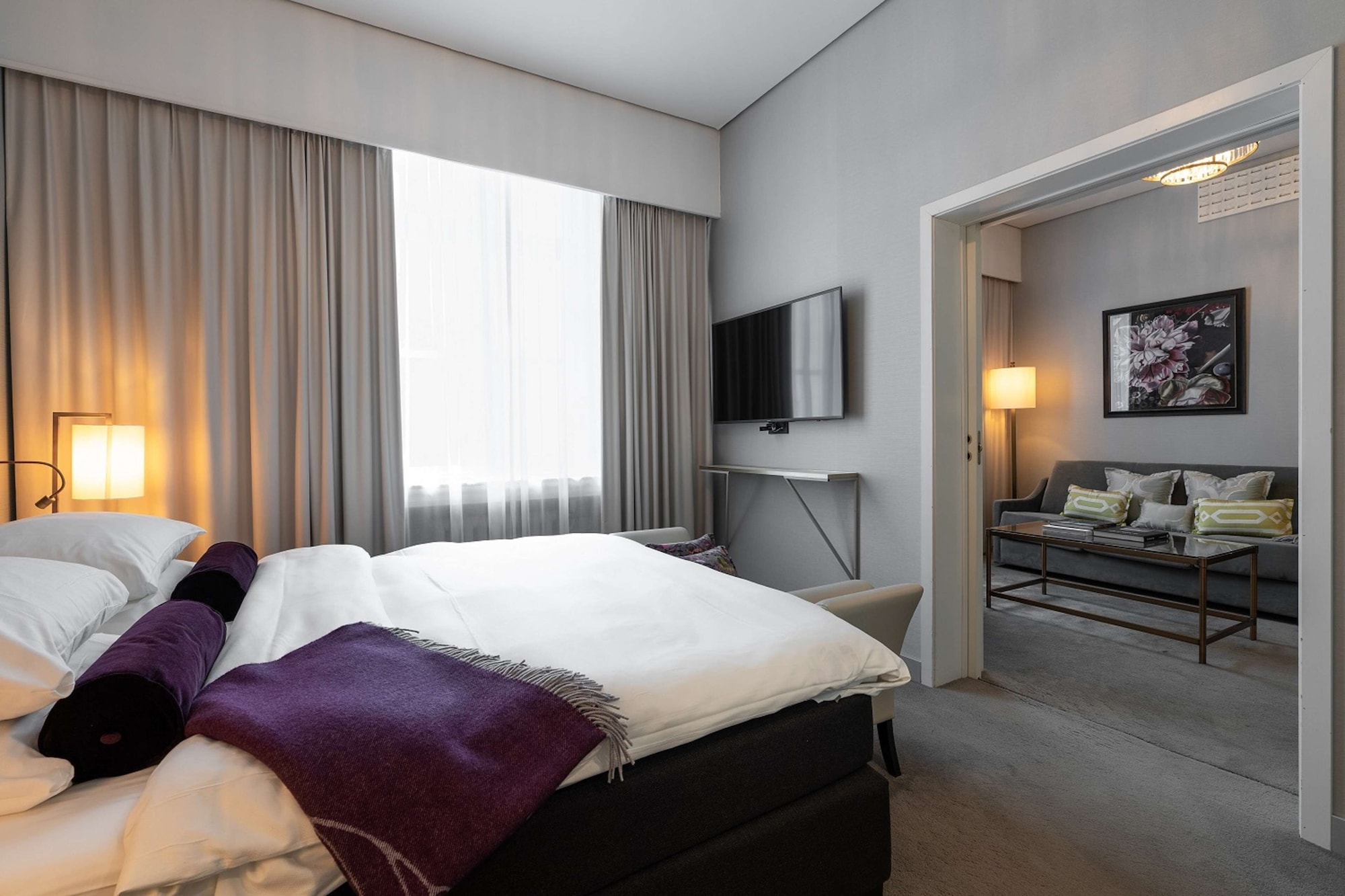 SUPERIOR, KING BED