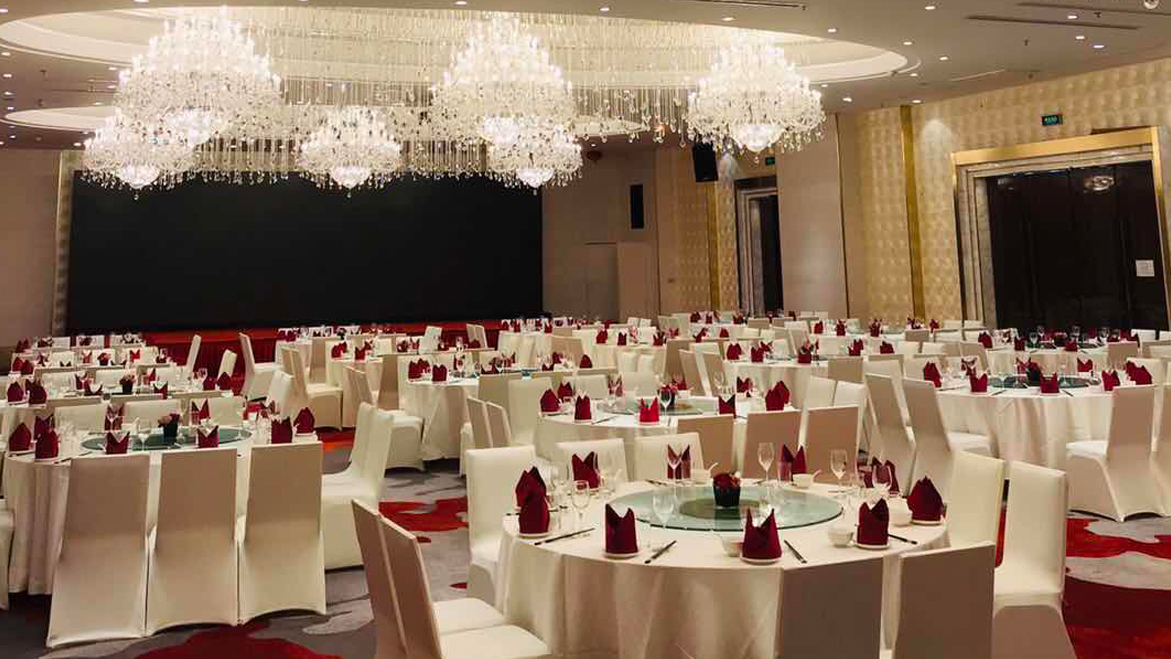 Holiday Inn Shanghai Hongqiao West An Ihg Hotel 38/50