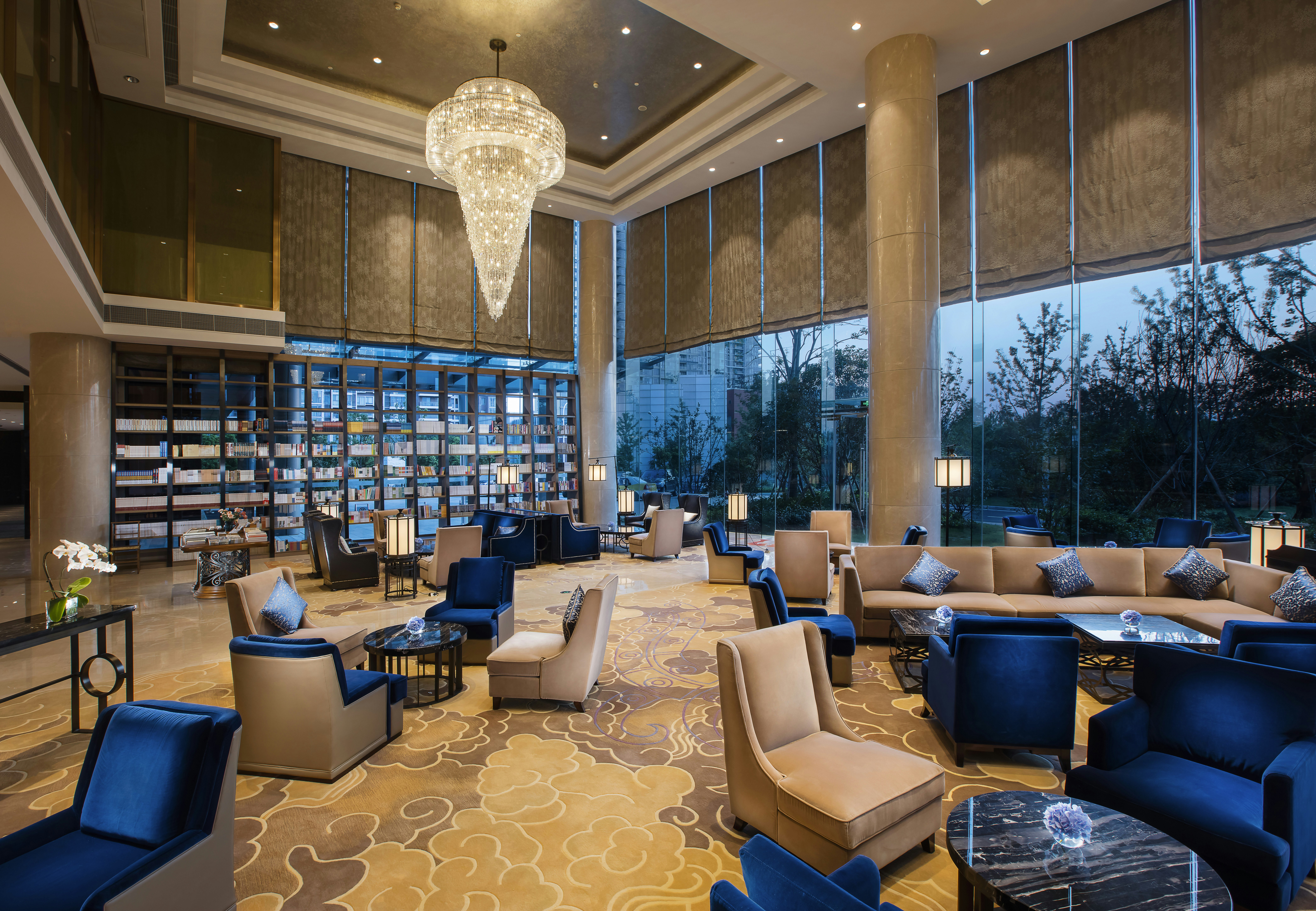 HILTON WUHAN RIVERSIDE 41/79