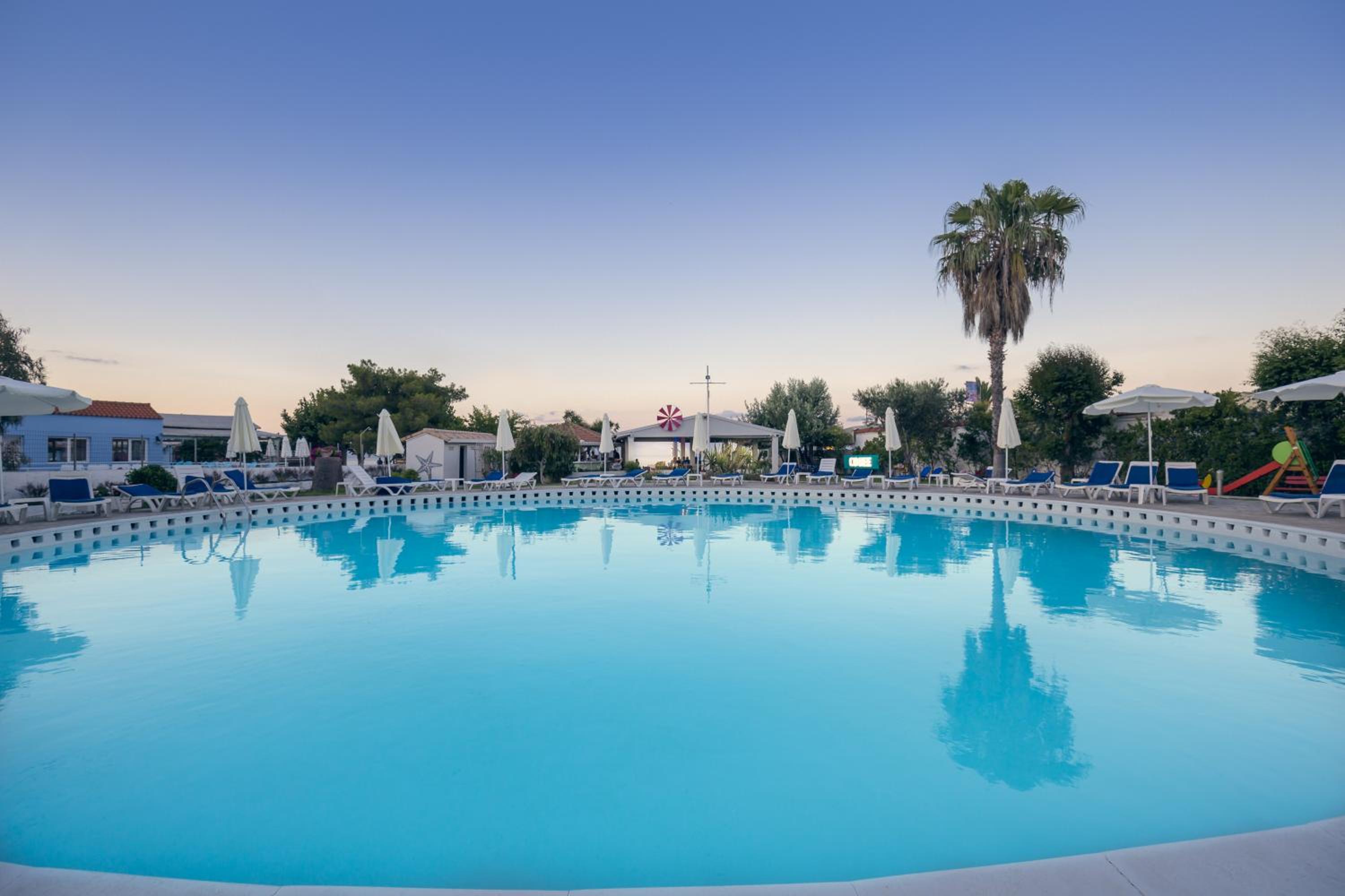 Albatros Hotel 29/54