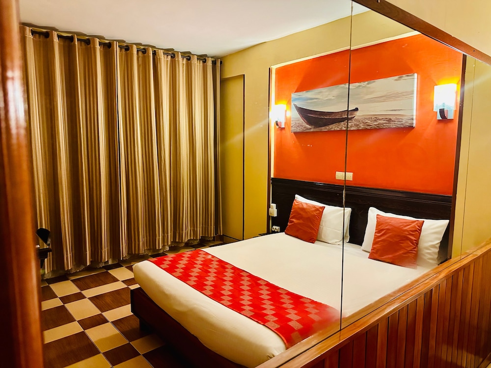 YaahoT Hotel 10/50