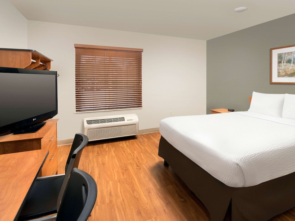 Extended Stay America Select Suites Akron South 9/51