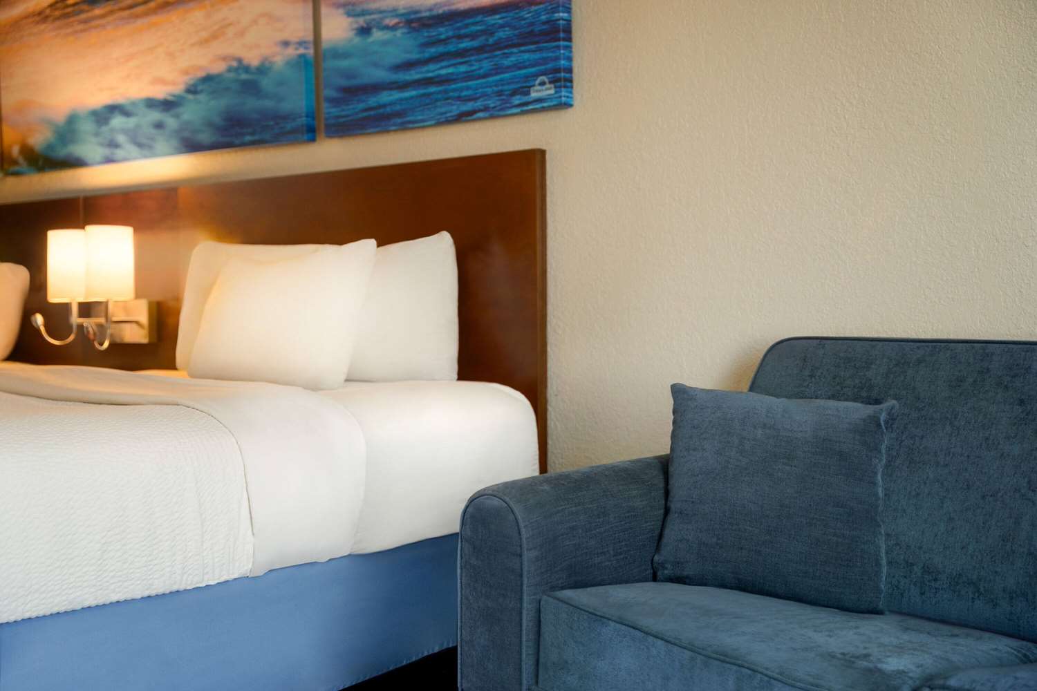 Days Inn by Wyndham Dillon 15/23