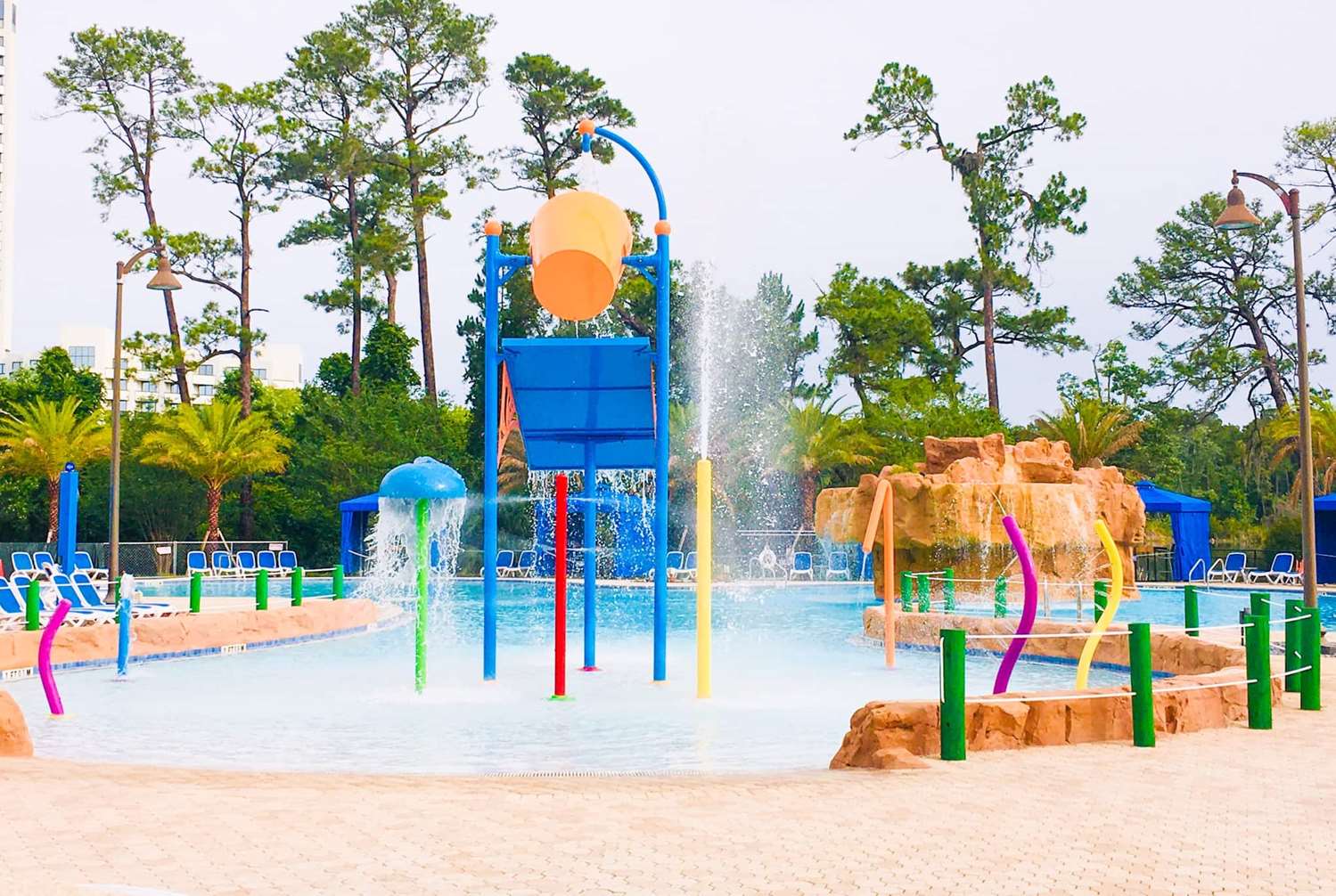 Wyndham Lake Buena Vista Disney Springs Resort Area 42/54