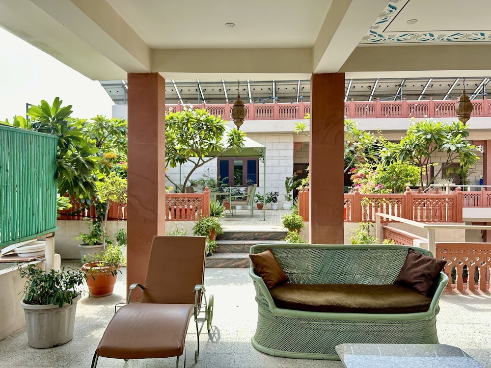SURYAA VILLA JAIPUR A CLASSIC HERITAGE HOTEL 107/134