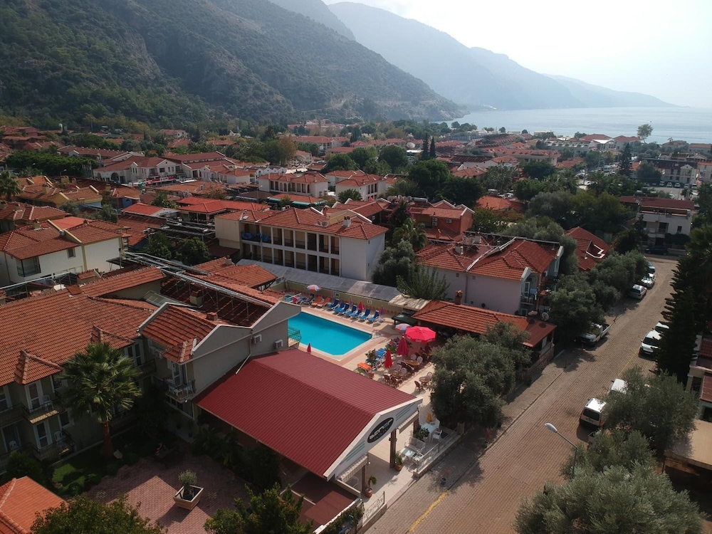 Grand Taner Hotel 5/50