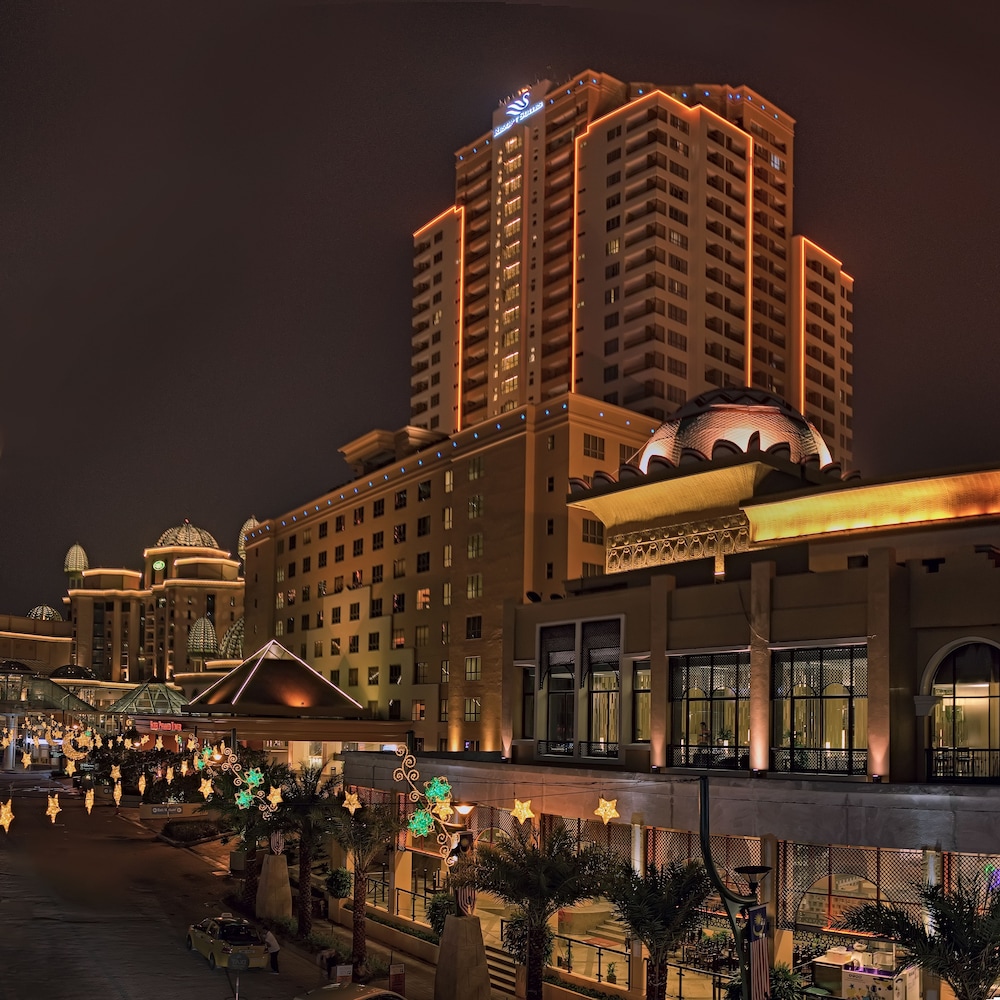 Resort Suites At Bandar Sunway 8/68