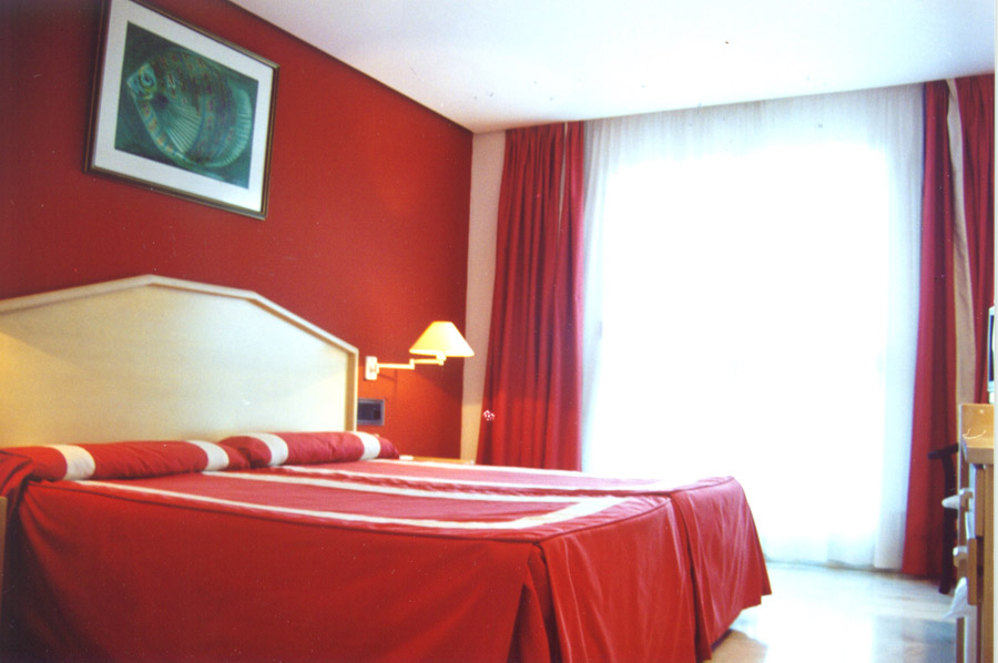 Room, Double Bed