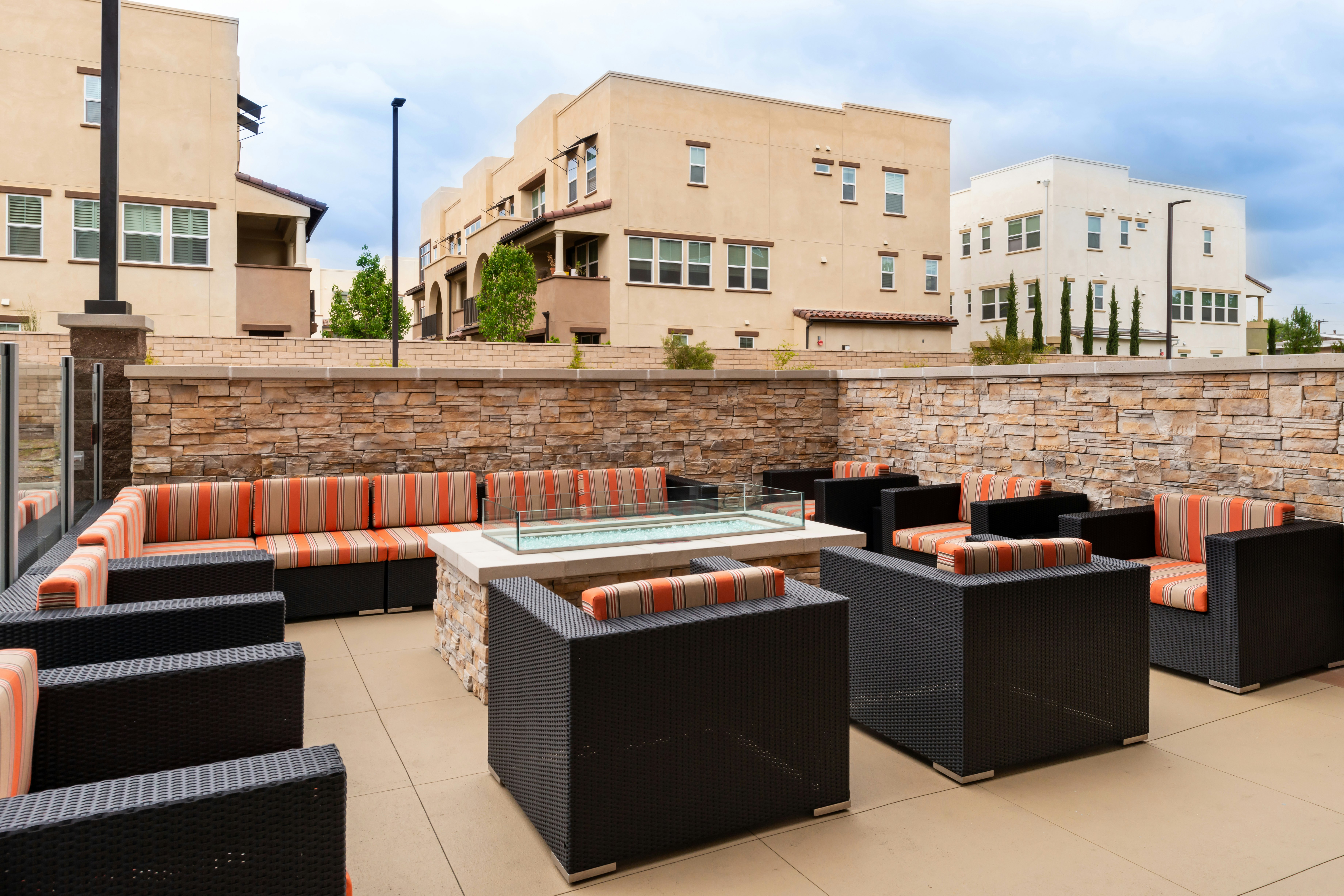 Hampton Inn & Suites Buena Park 55/55