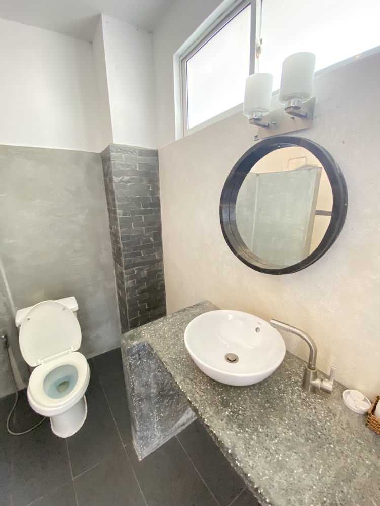 Saravoan Hotel Kep 27/65