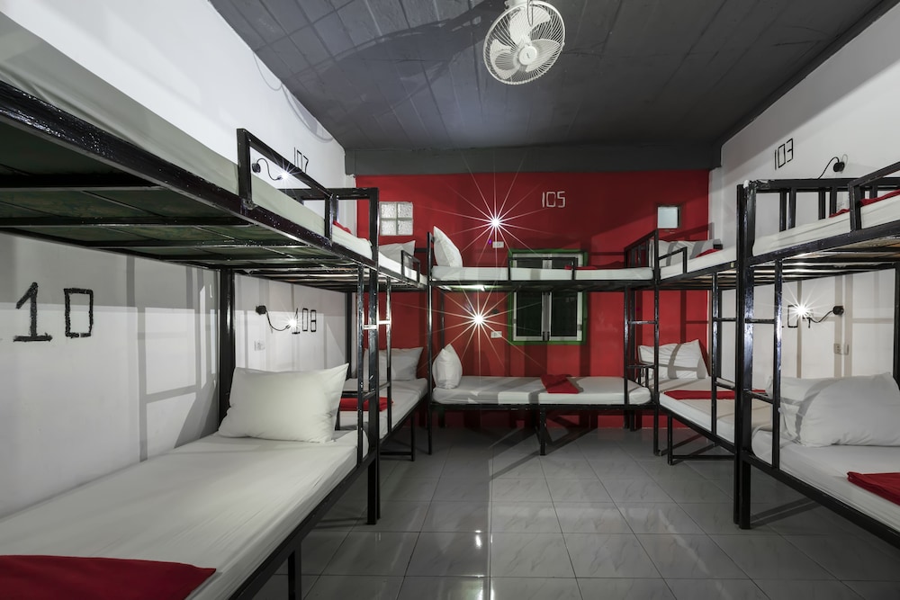 Vang Vieng Rock Backpacker Hostel 27/48