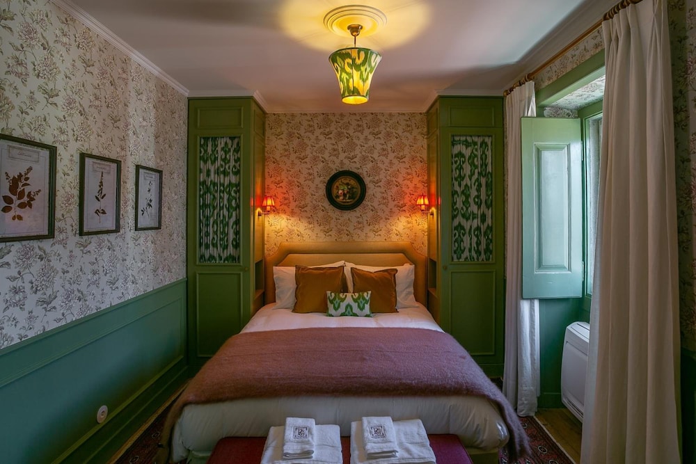 Rose Garden House by Unlock Hotels 10/43