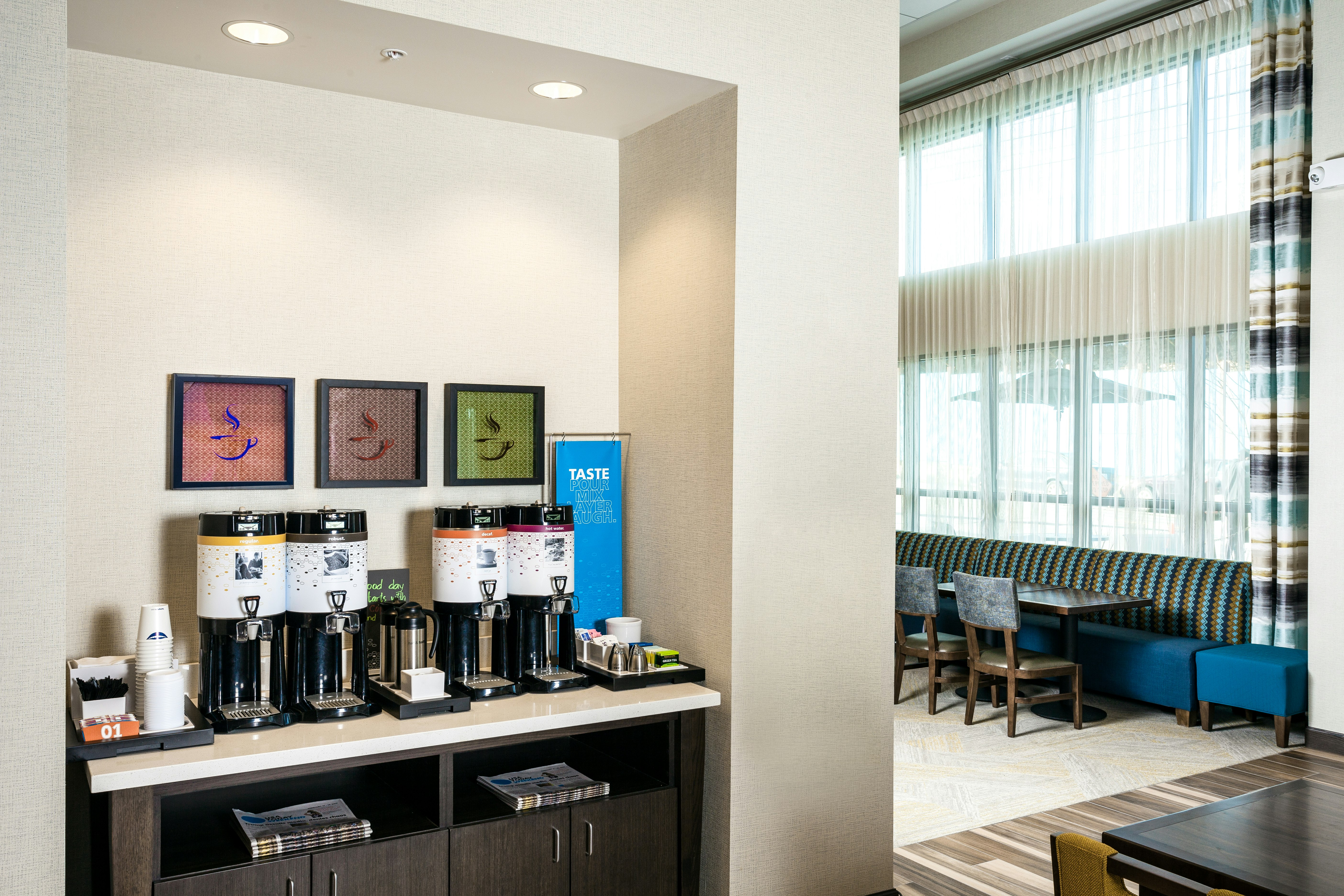 Hampton Inn Suites By Hilton Seattle Northgate 37/53
