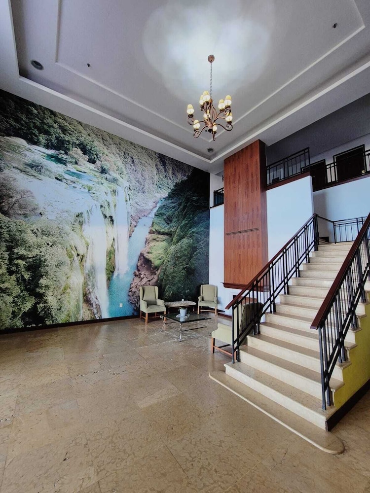 Sierra Huasteca Inn 24/31