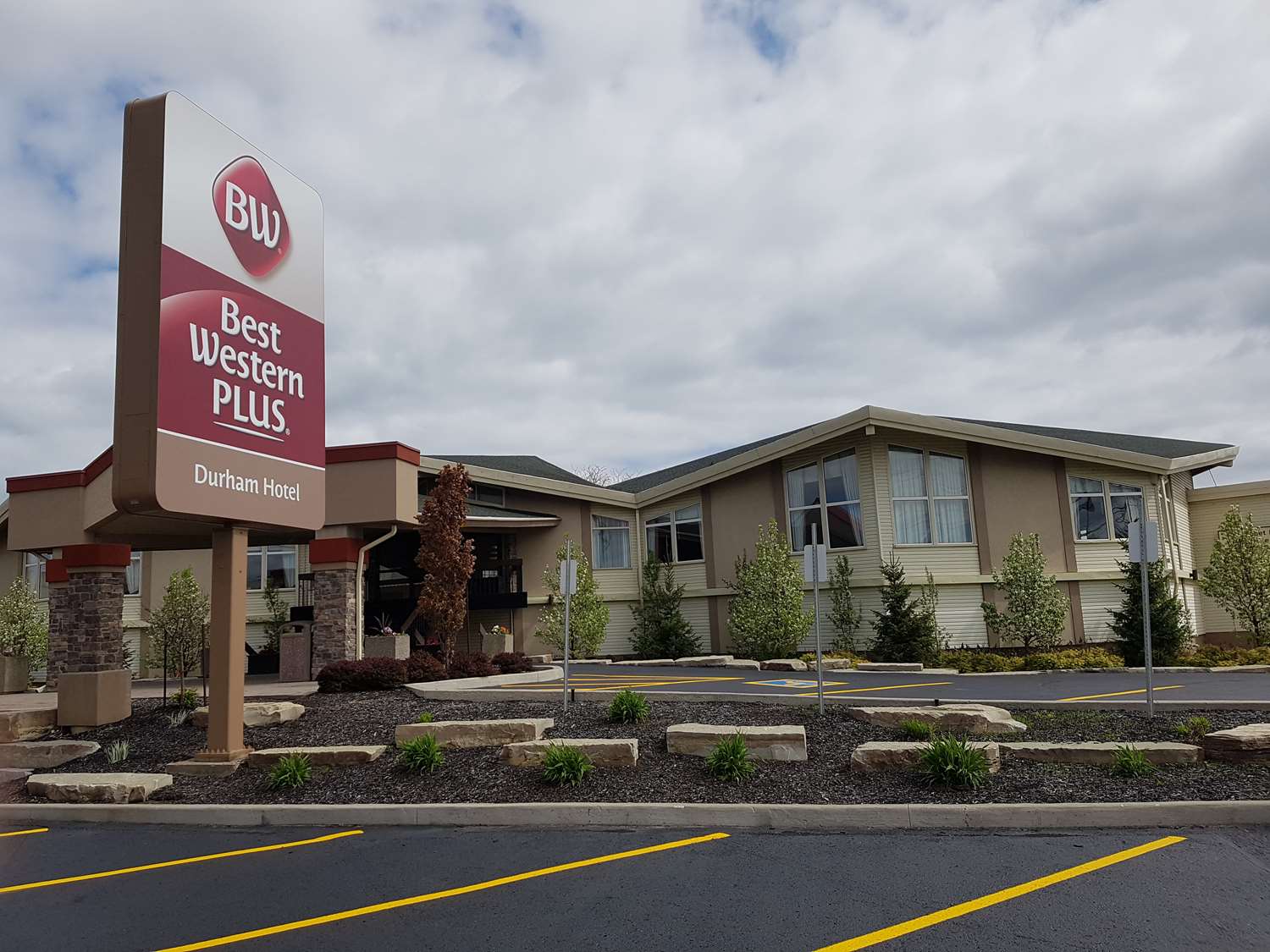 Best Western Plus Durham Hotel and Conference Centre 11/12