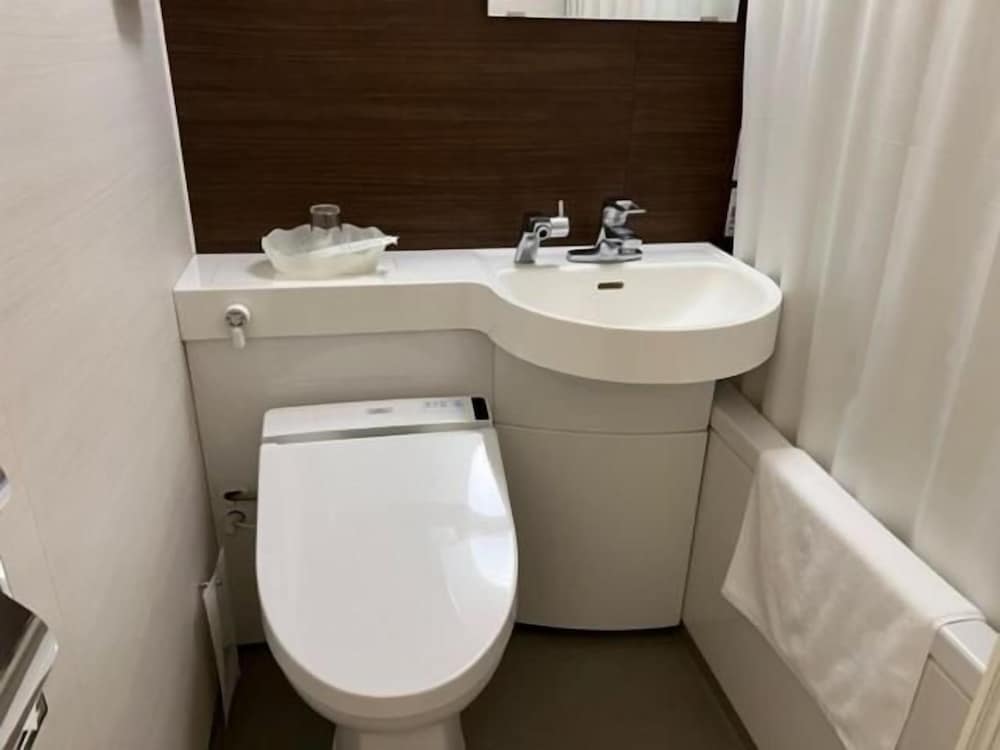 Hotel Shinjukuya 44/47