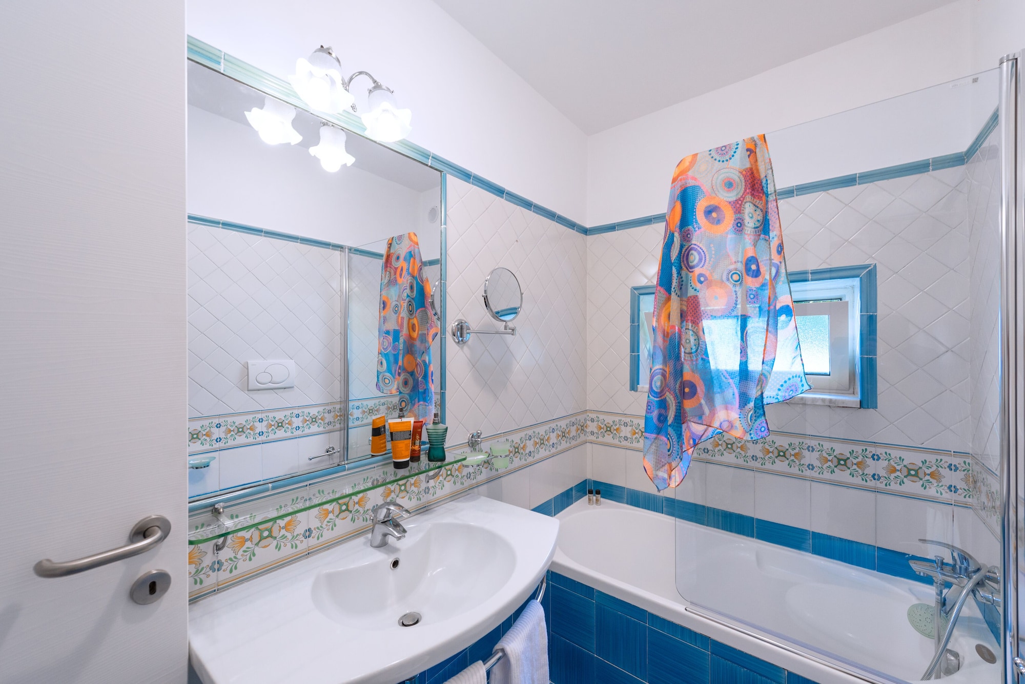 JUNIOR SUITE, ADULT ONLY, HYDROMASSAGE, TERRACE