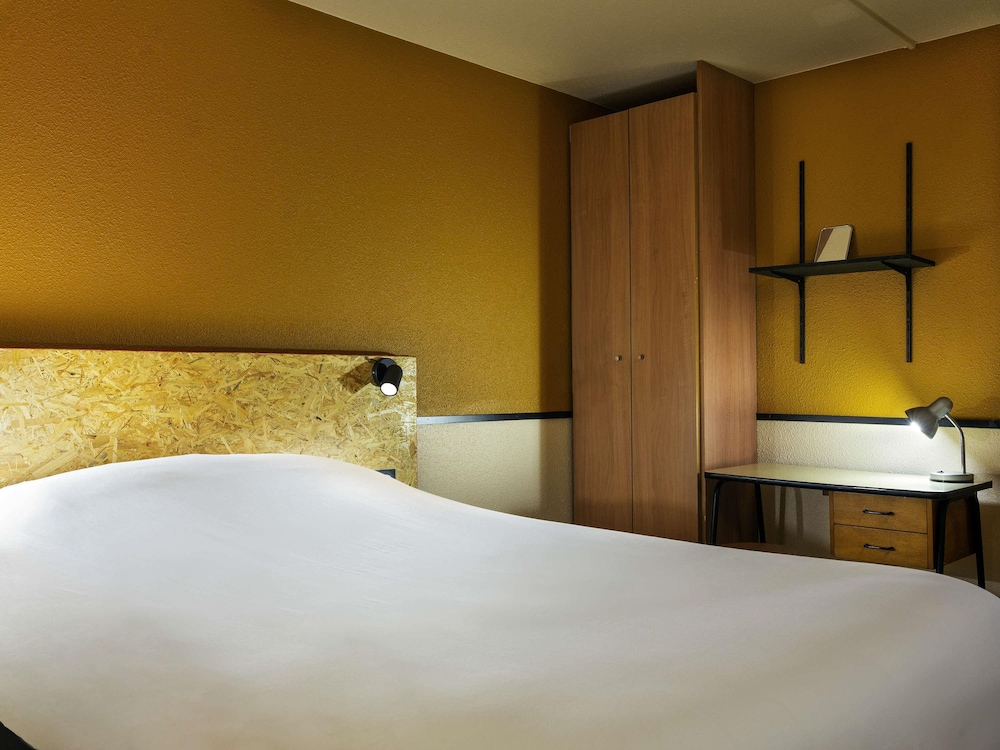 Greet Hotel Villeneuve La Garenne 22/50