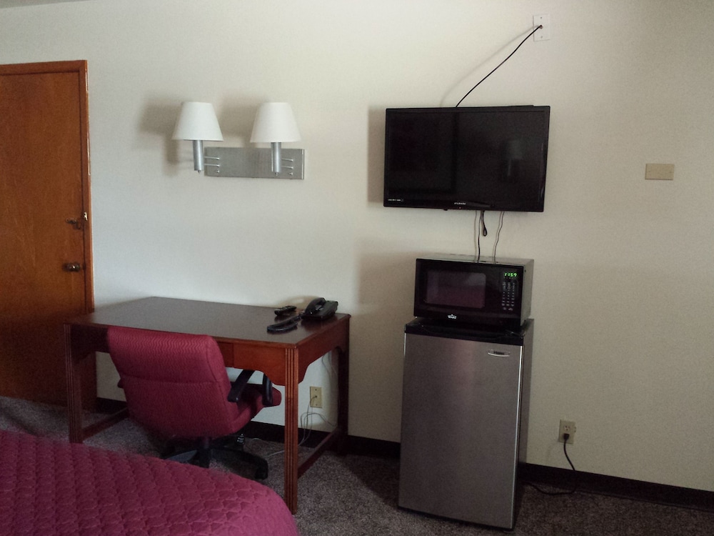 West Plains Motel 48/56