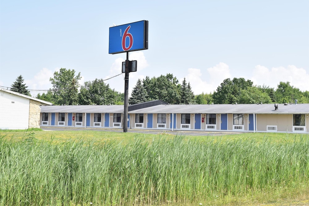 Motel6 Hamburg, NY 41/44