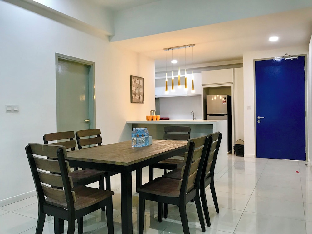 Sunset Seaview Vacation Condos Infinity Avenue Kota Kinabalu 34/50