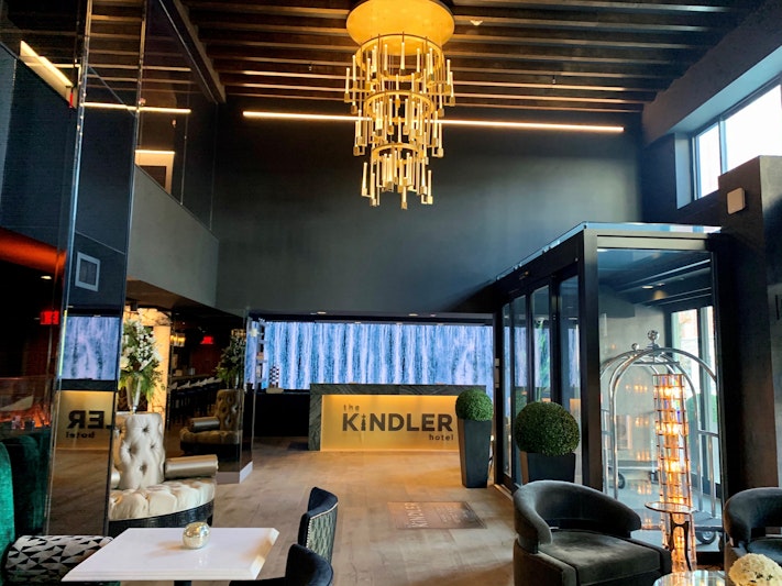 The Kindler Hotel 2/41