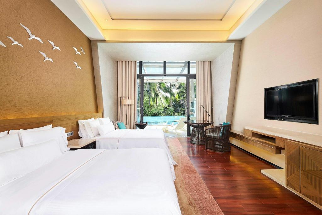 Lagoon, Guest Room, 2 Double Beds, Balcony, Pool Access