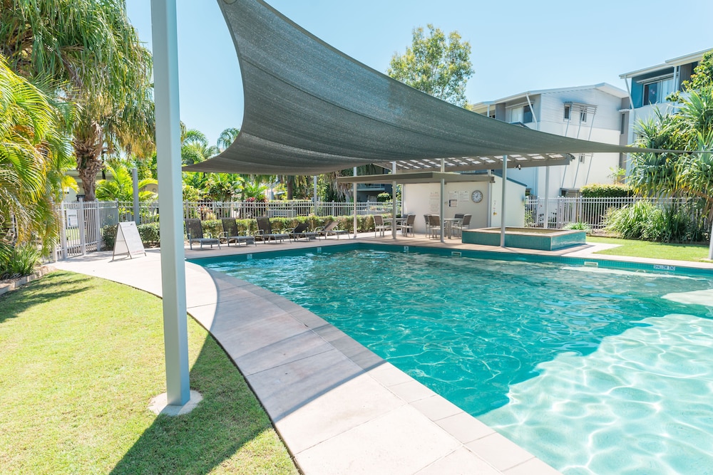 Ramada Encore by Wyndham Whale Cove Hervey Bay 2/57