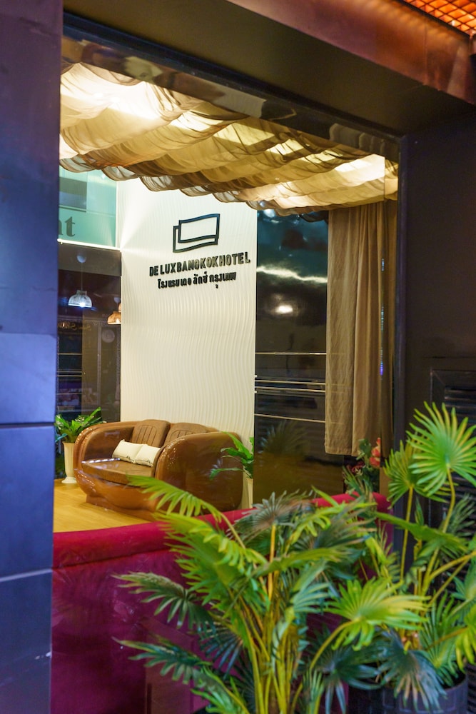 De Lux Bangkok Hotel 3/52