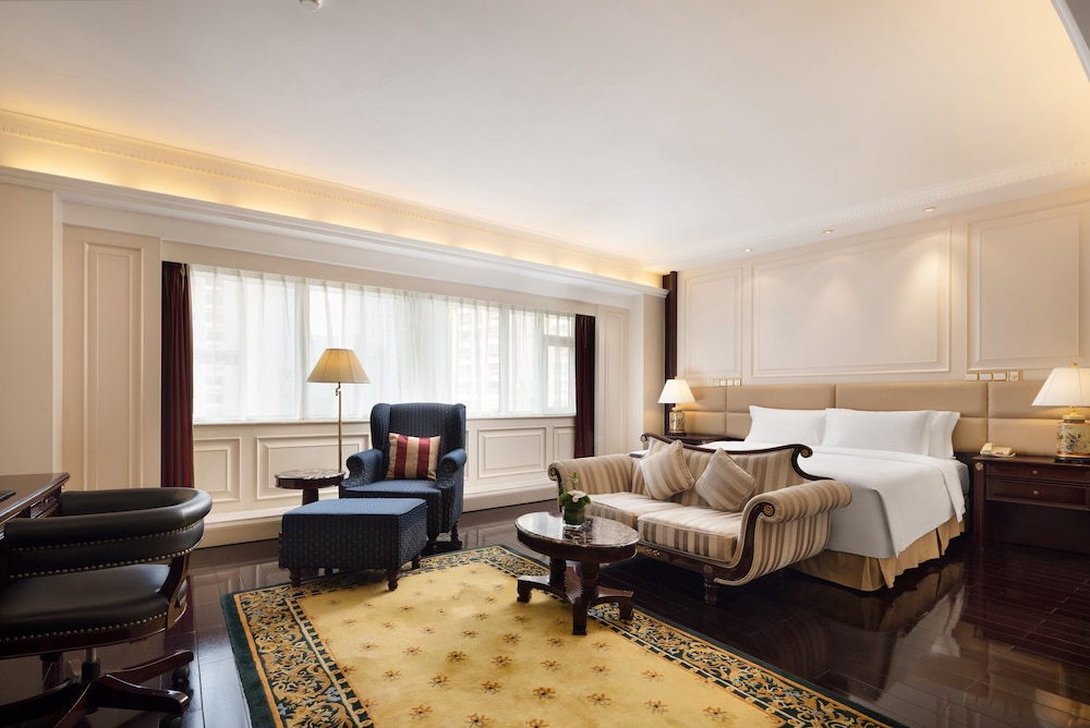 Junior Suite, Studio, King Bed, Club Lounge Access